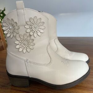 Girls - White Floral Cowgirl Boots- from Mexico